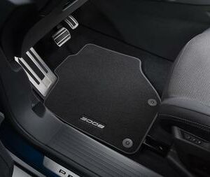 SÚPRAVA VELÚROVÝCH AUTOKOBERČEKOV VPREDU A VZADU PEUGEOT 3008 (P64)